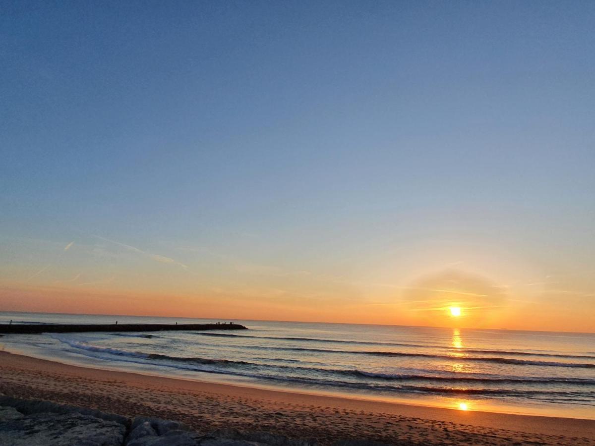 Spacious Beach Flat In Costa Caparica By Soulplaces Apartment Costa da Caparica Exterior photo